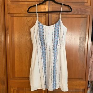 Loft dress! Size small. Hardly worn! In great condition! Very comfortable!